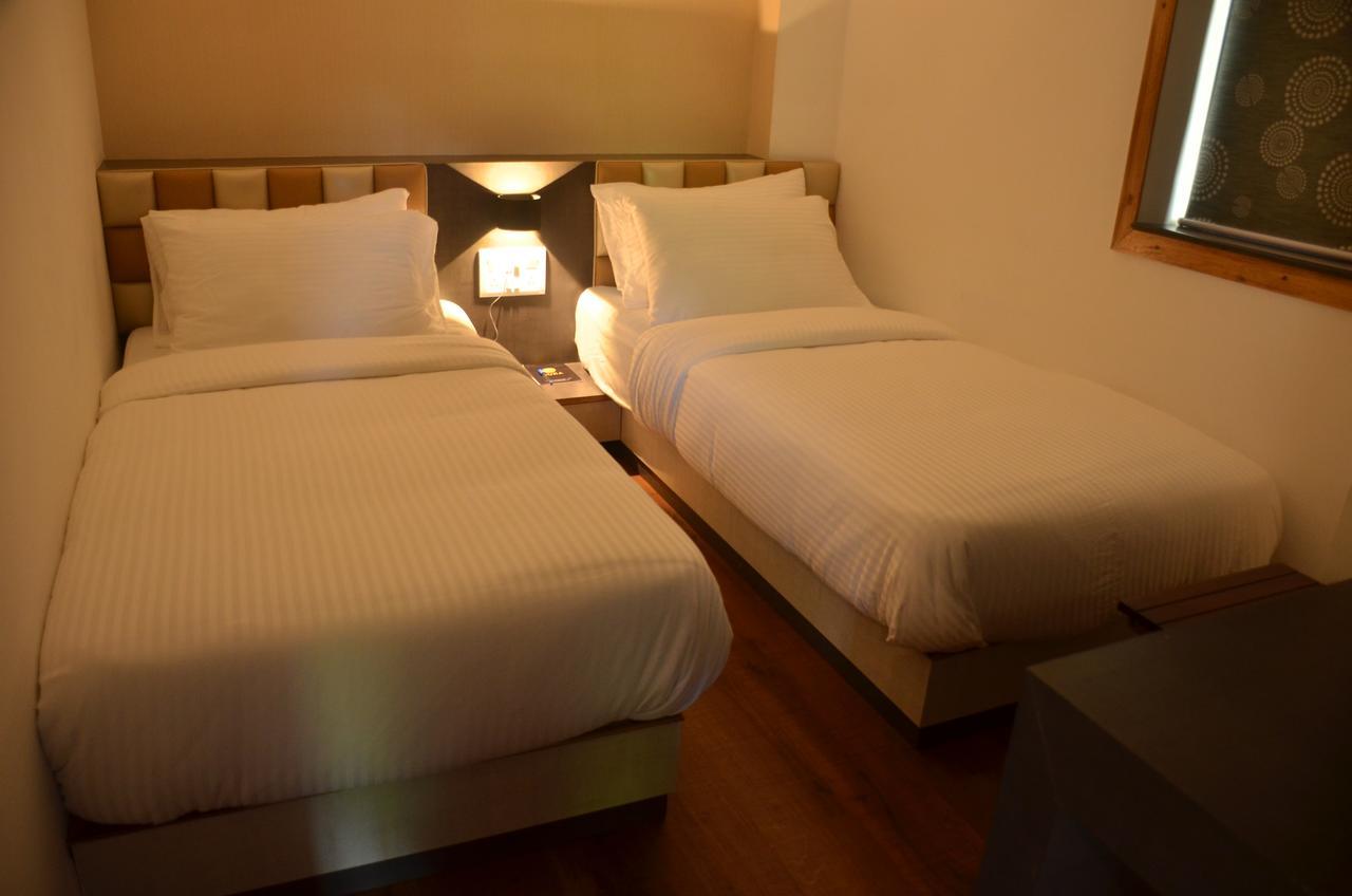 Hotel Aura Shillong Luaran gambar